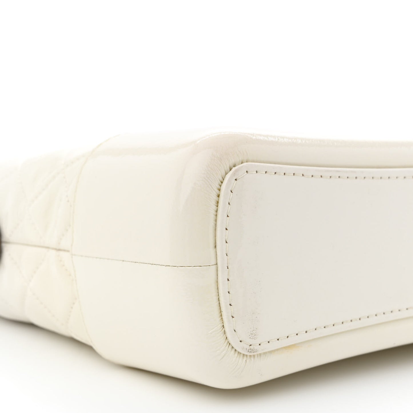 Patent Goatskin Quilted Medium Gabrielle Hobo White