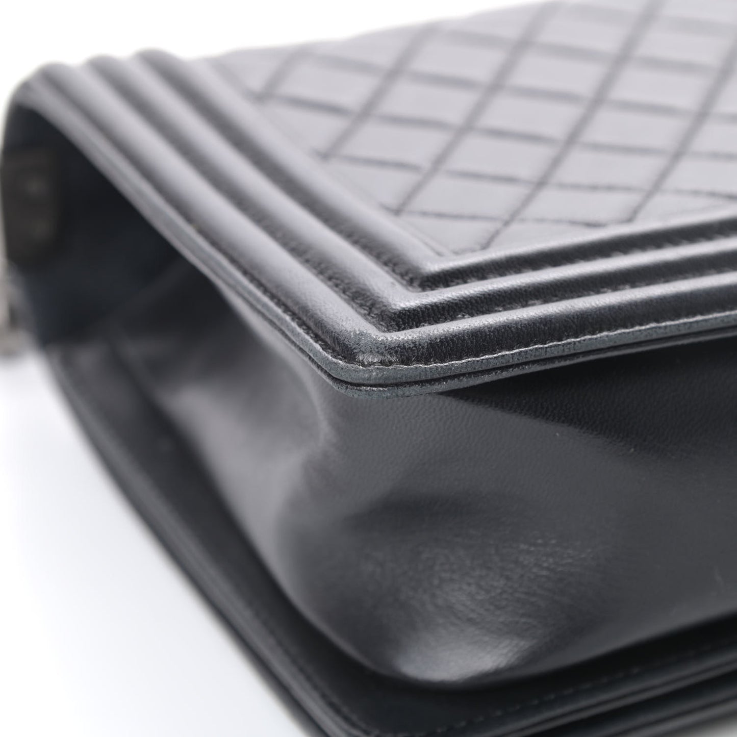 Lambskin Quilted New Medium Boy Flap Black