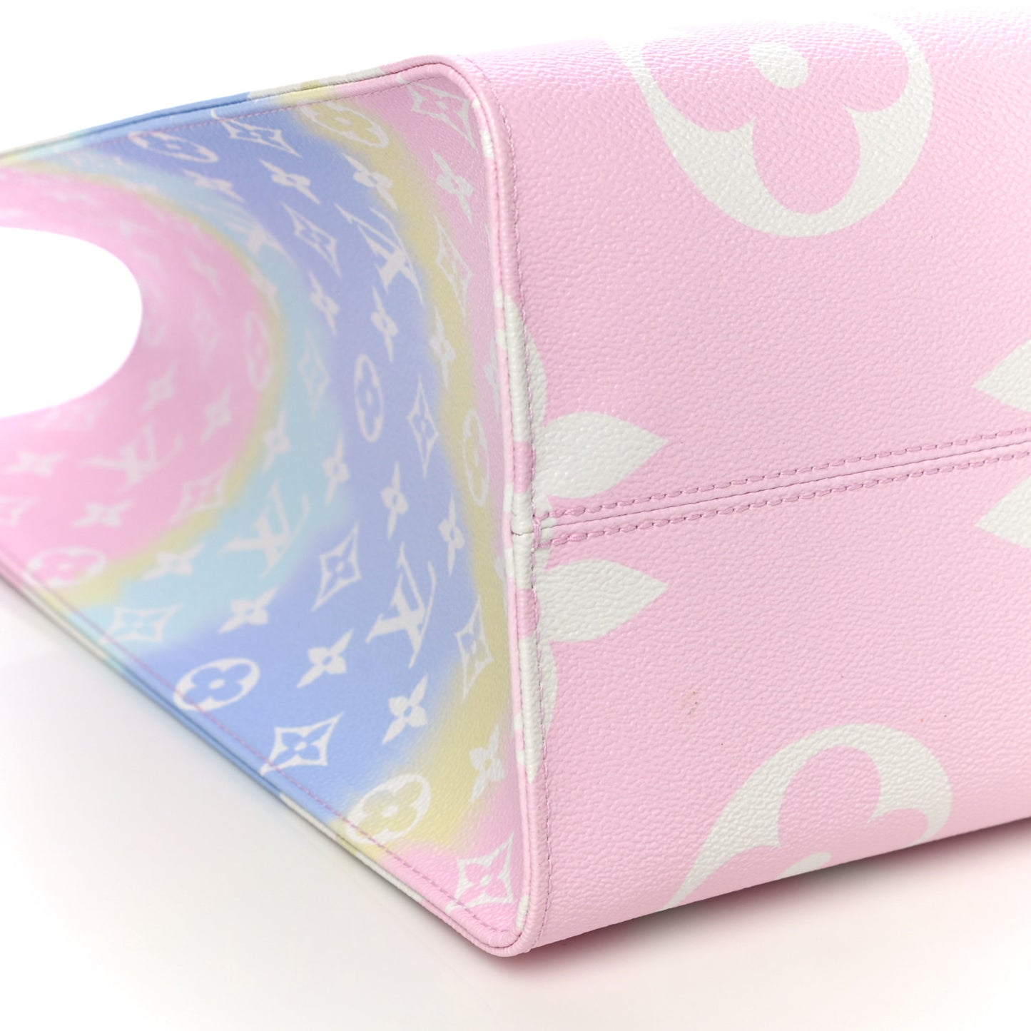 Monogram Escale Okinawa Onthego GM Pastel