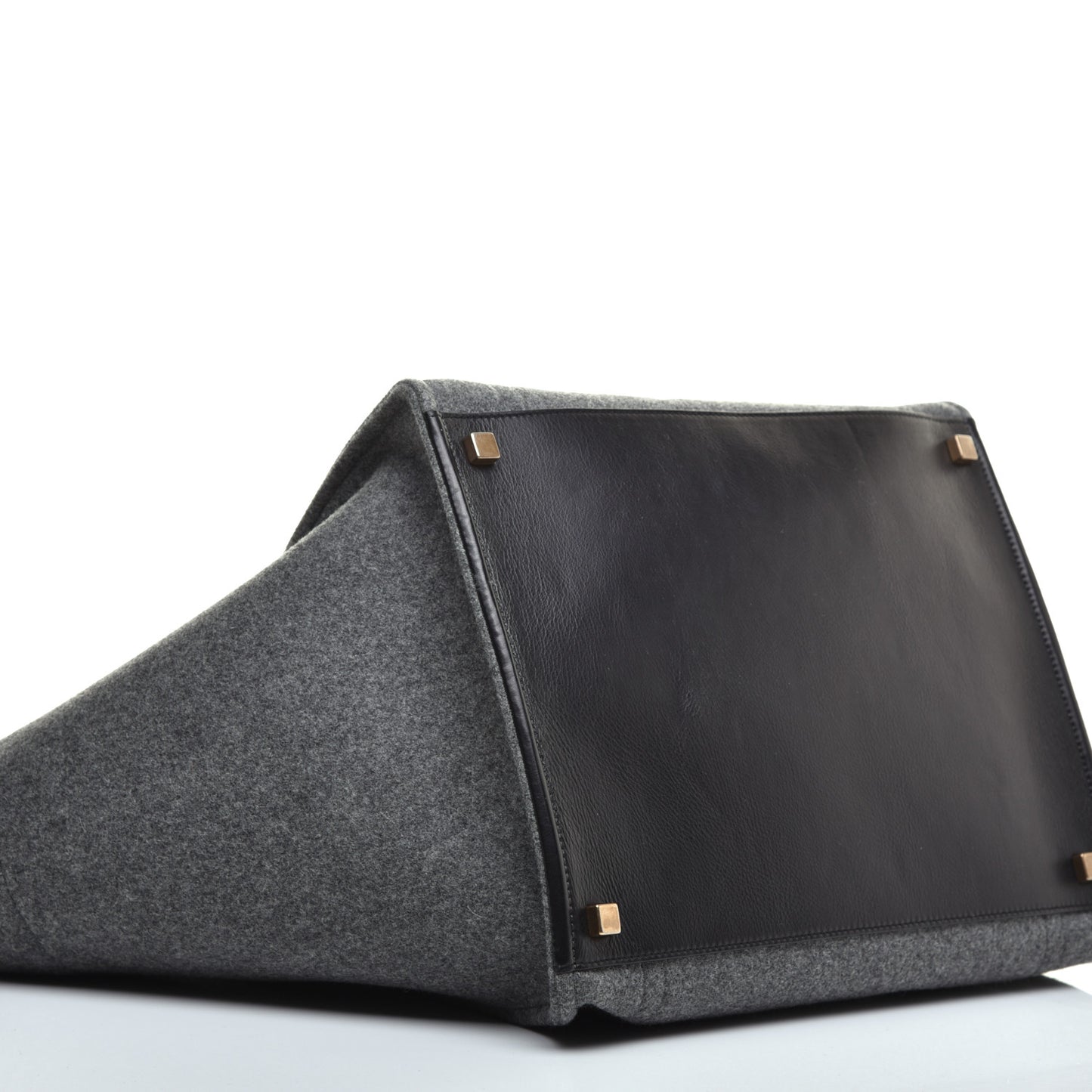 Felt Medium Phantom Luggage Pearl Grey
