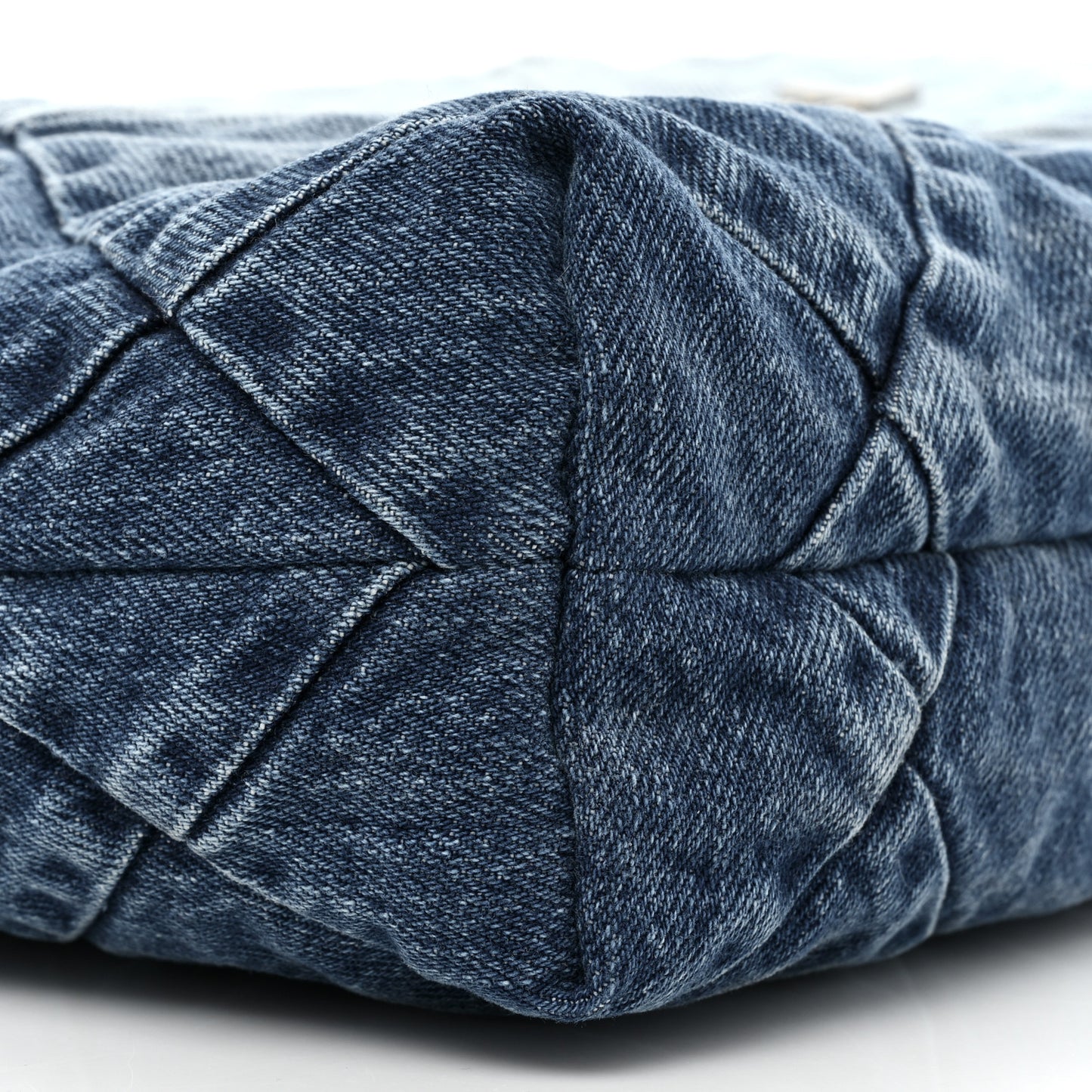 Denim Quilted Small Chanel 22 Blue