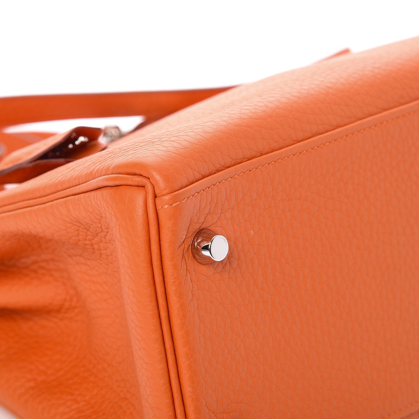 Taurillon Clemence Kelly Retourne 28 Orange
