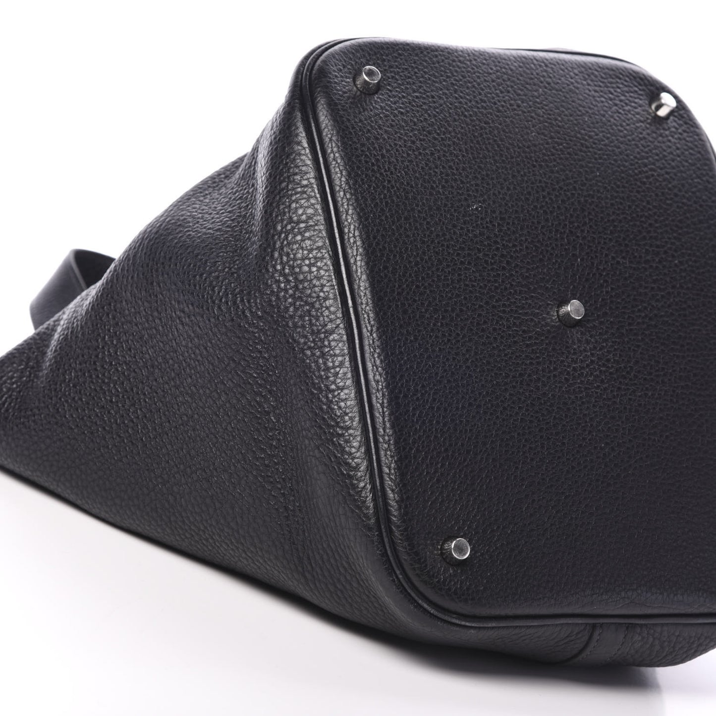Taurillon Clemence Picotin Lock 26 GM Indigo