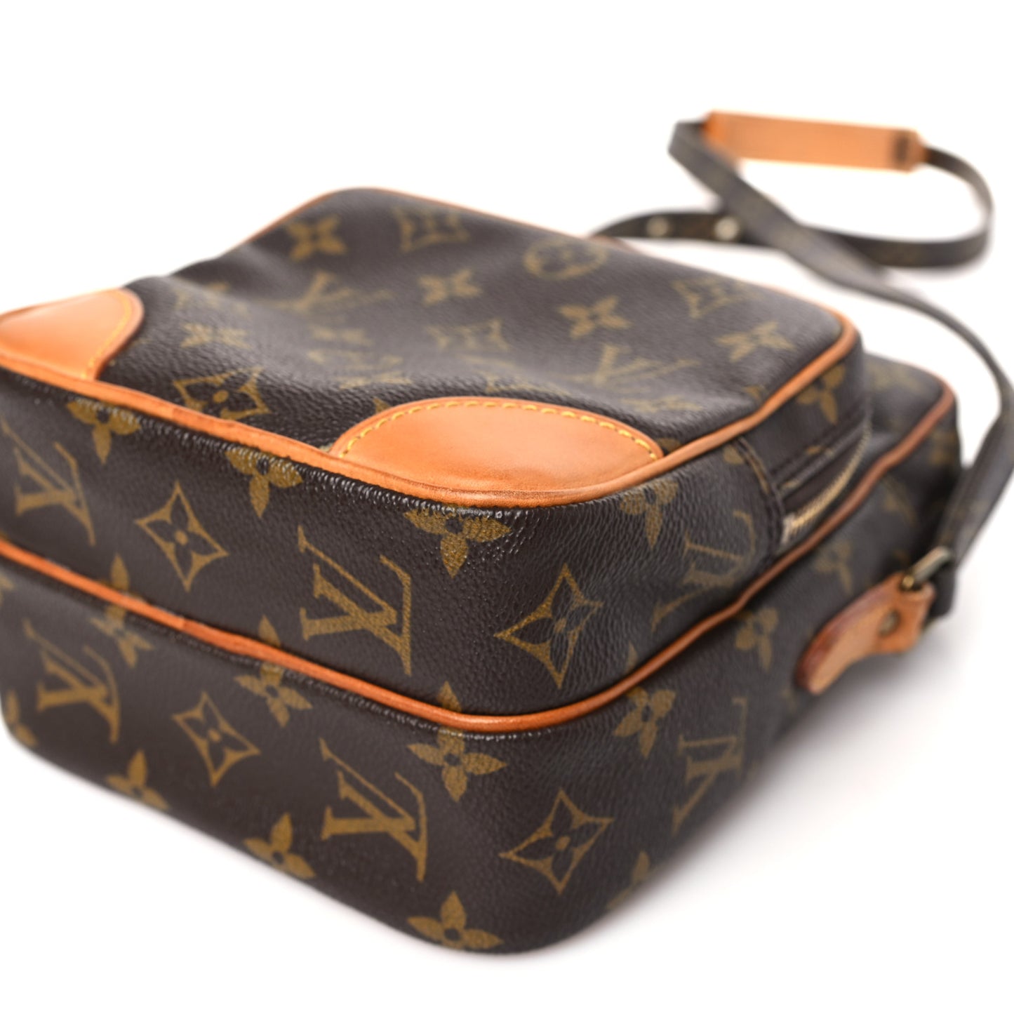 Monogram Amazone