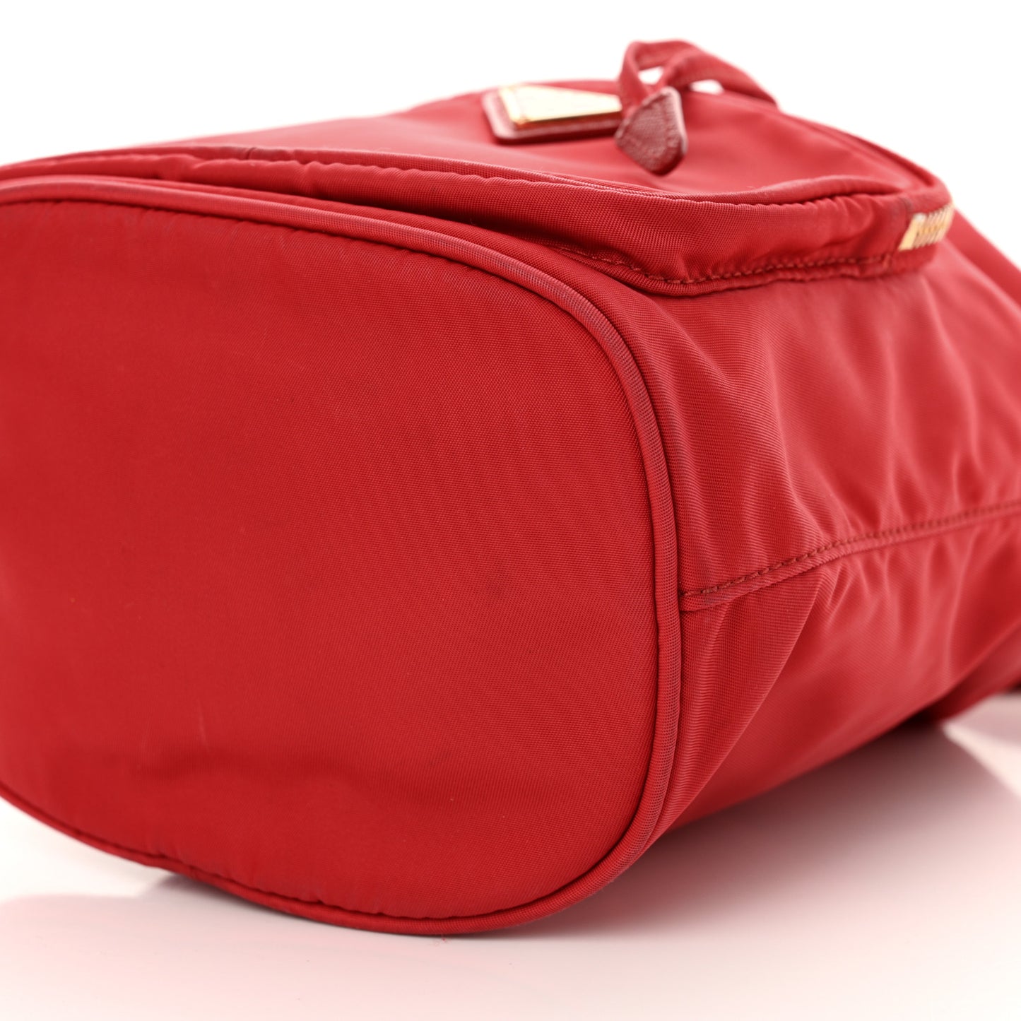 Saffiano Tessuto Nylon Mini Bucket Crossbody Bag Rosso