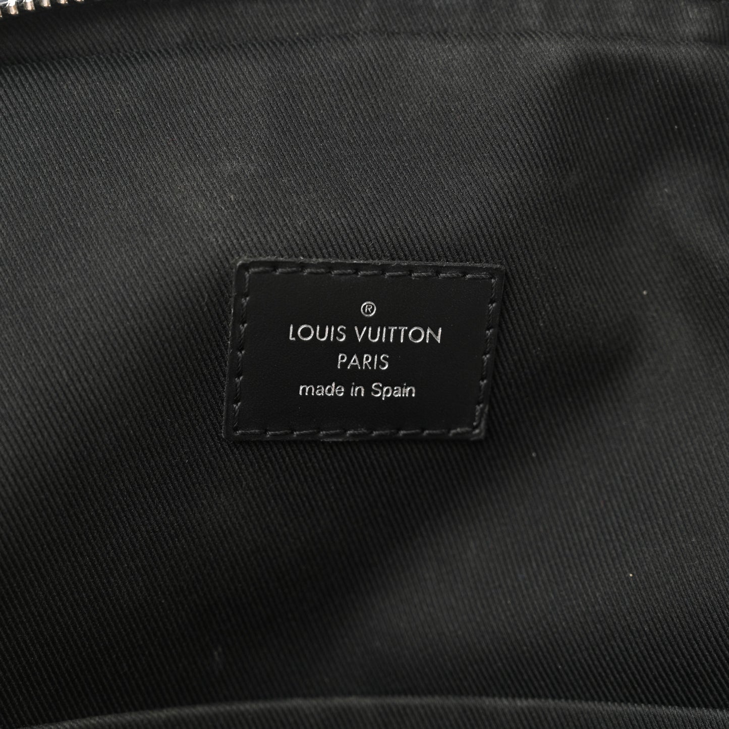 Damier Graphite Avenue Sling Bag