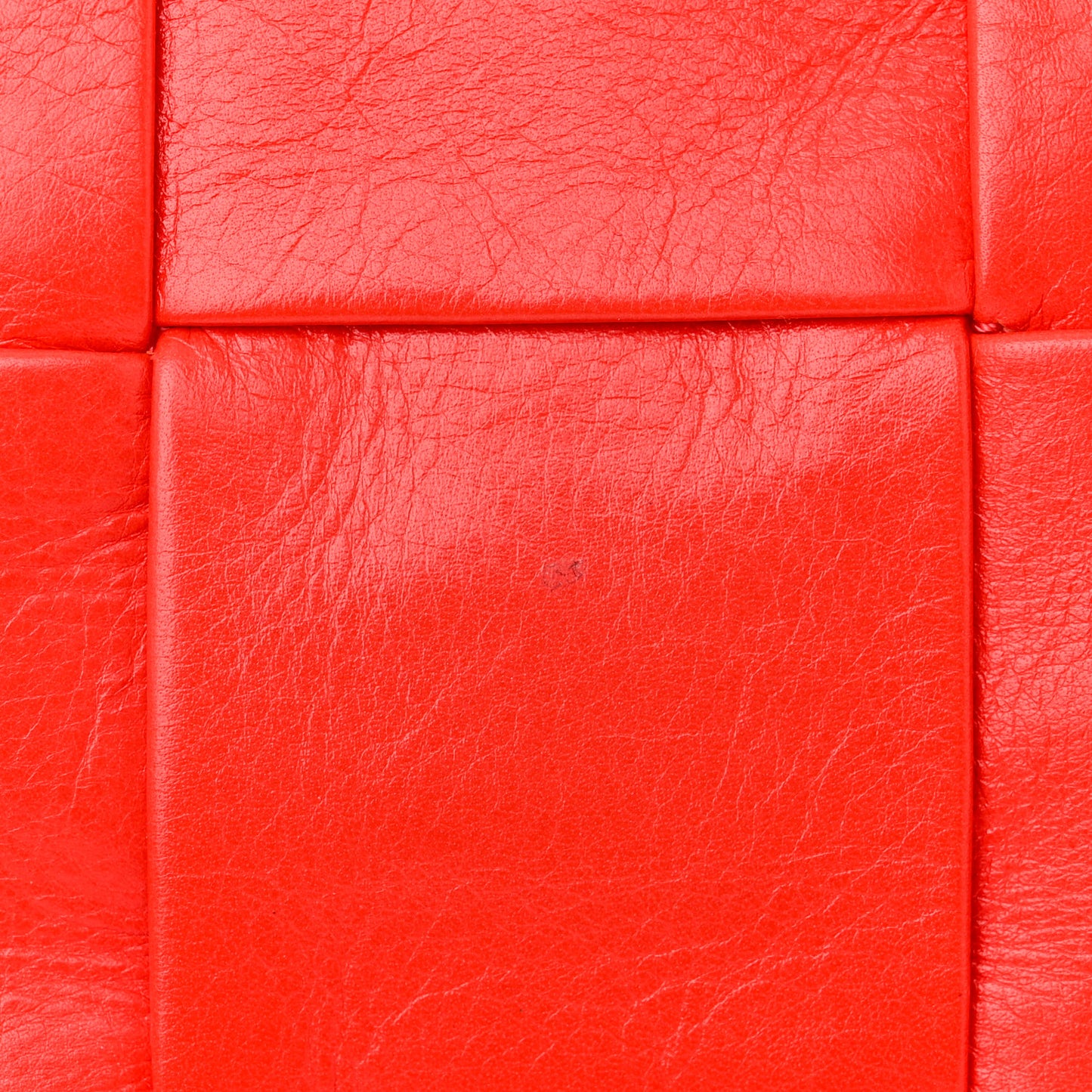 Paper Calfskin Intrecciato Stretch Cassette Bright Red