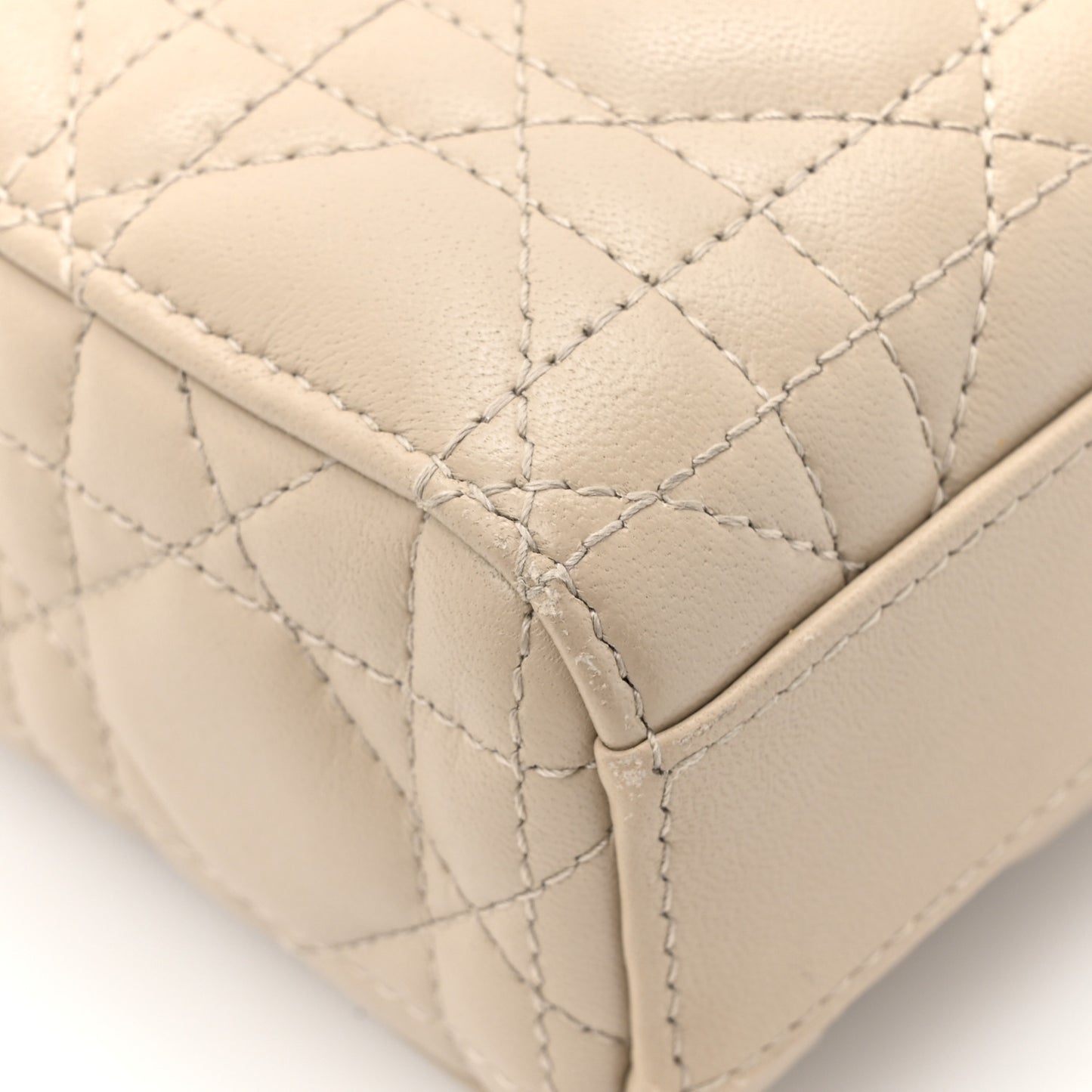 Lambskin Cannage Medium Lady D-Joy Hazelnut