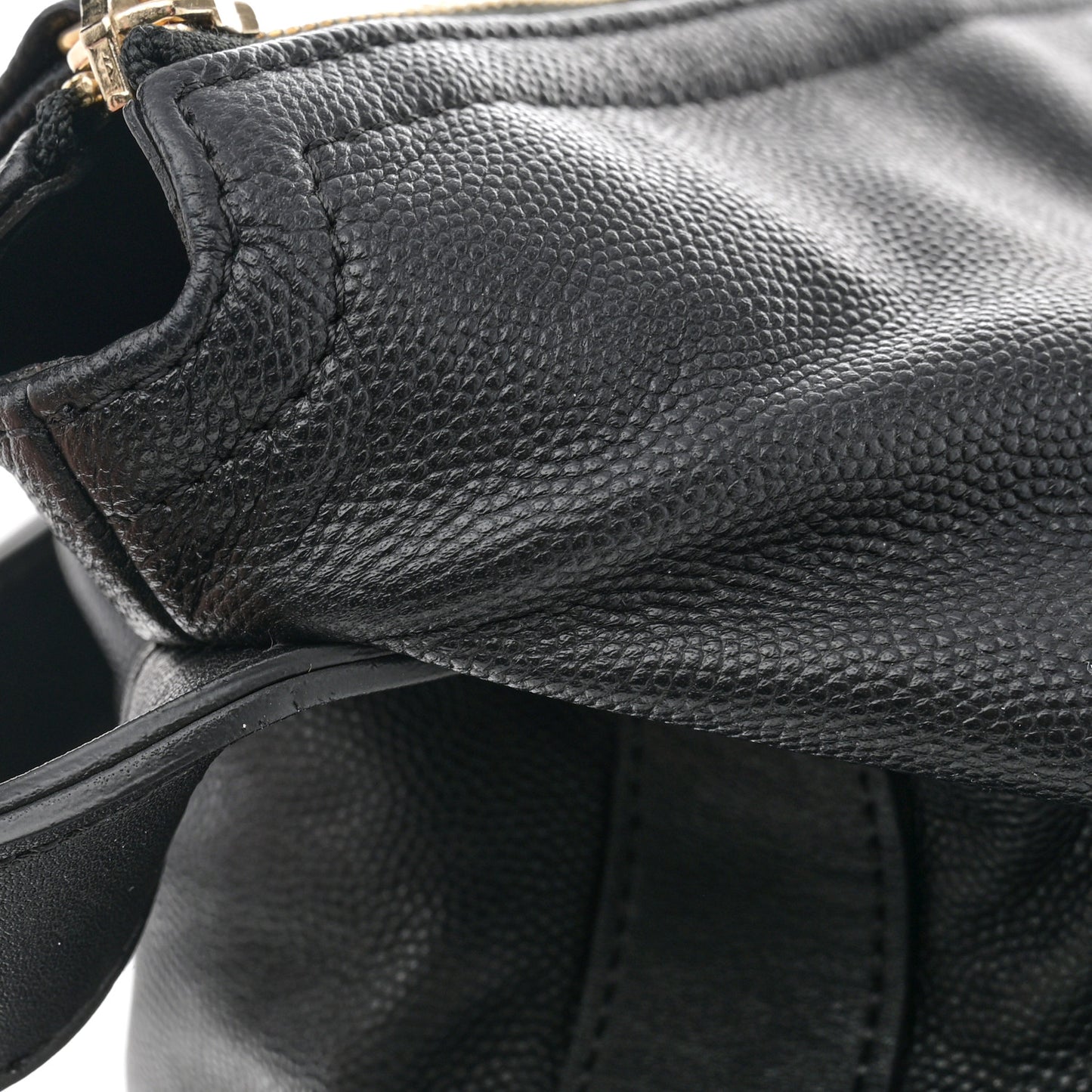 Caviar Lambskin Quilted Casual Style Hobo Black