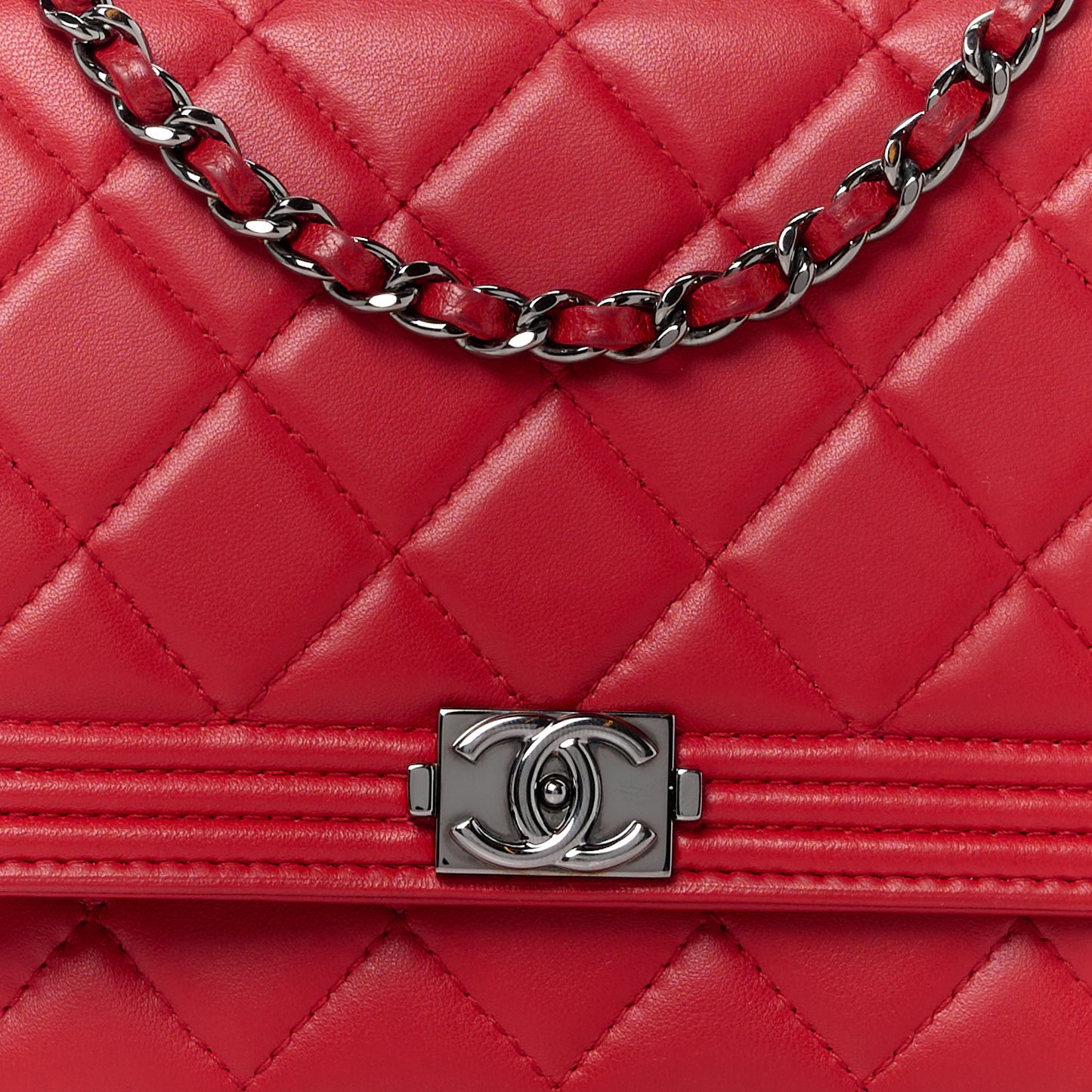 Lambskin Quilted Boy Wallet On Chain WOC Red