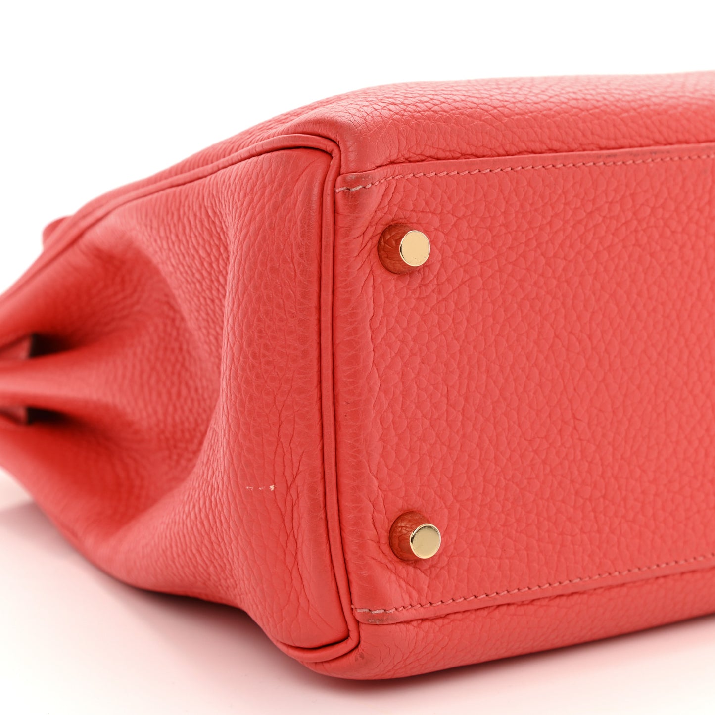 Taurillon Clemence Kelly Retourne 32 Rouge Pivoine