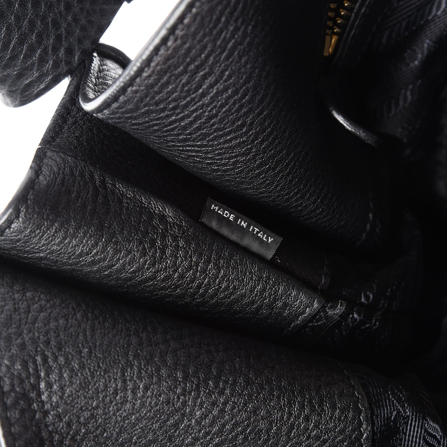 Vitello Daino Hobo Black
