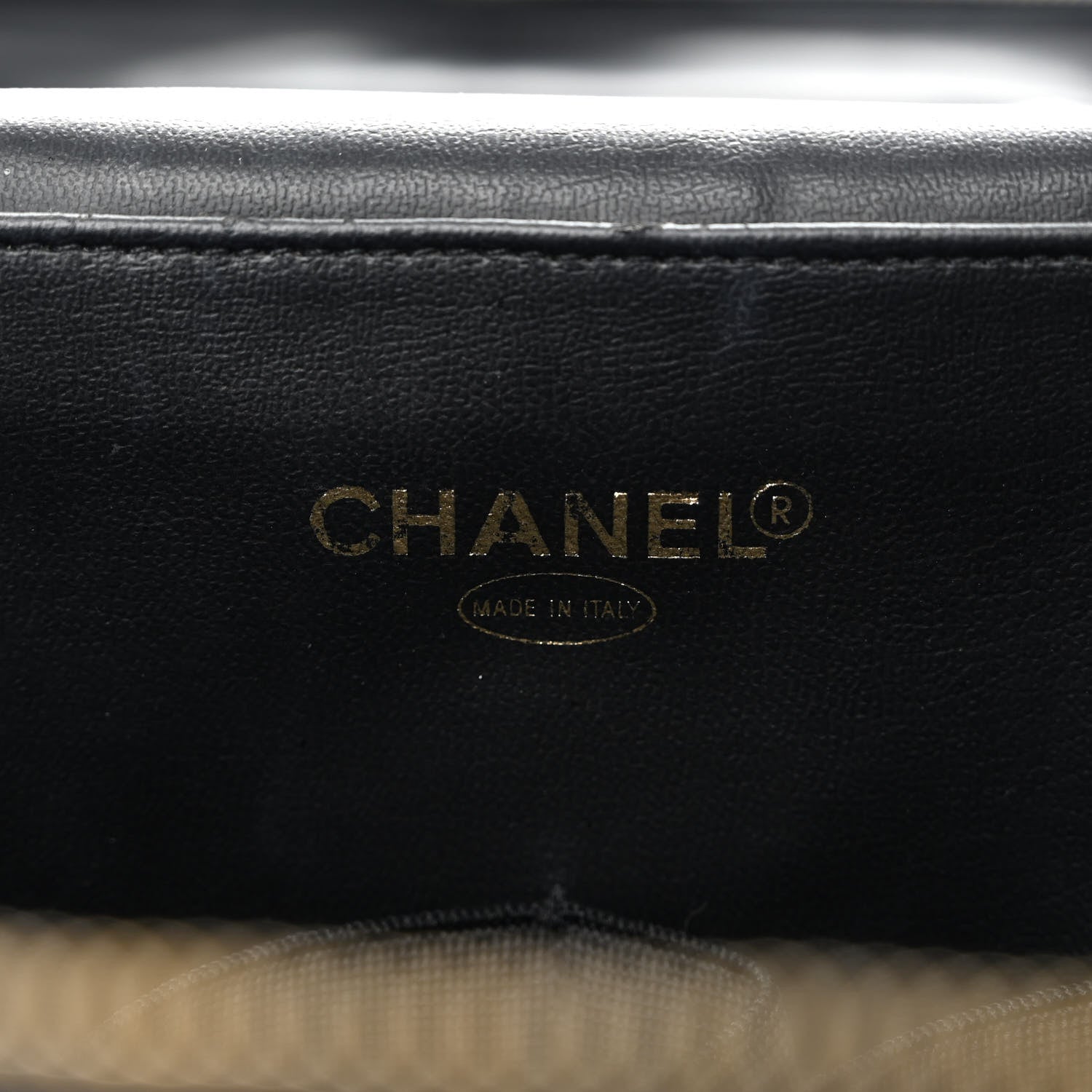 Chanel Caviar CC Vanity Train Case Black 6 of 11