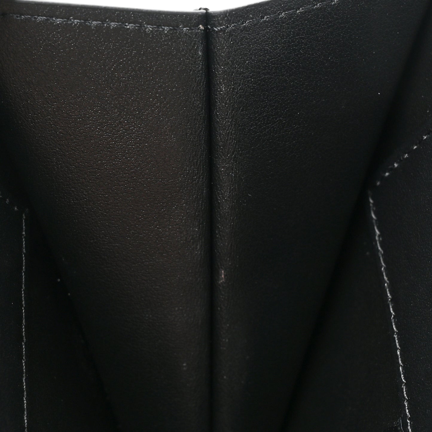 Patent Calfskin Resin Quilted CC Heart Clutch With Chain Black