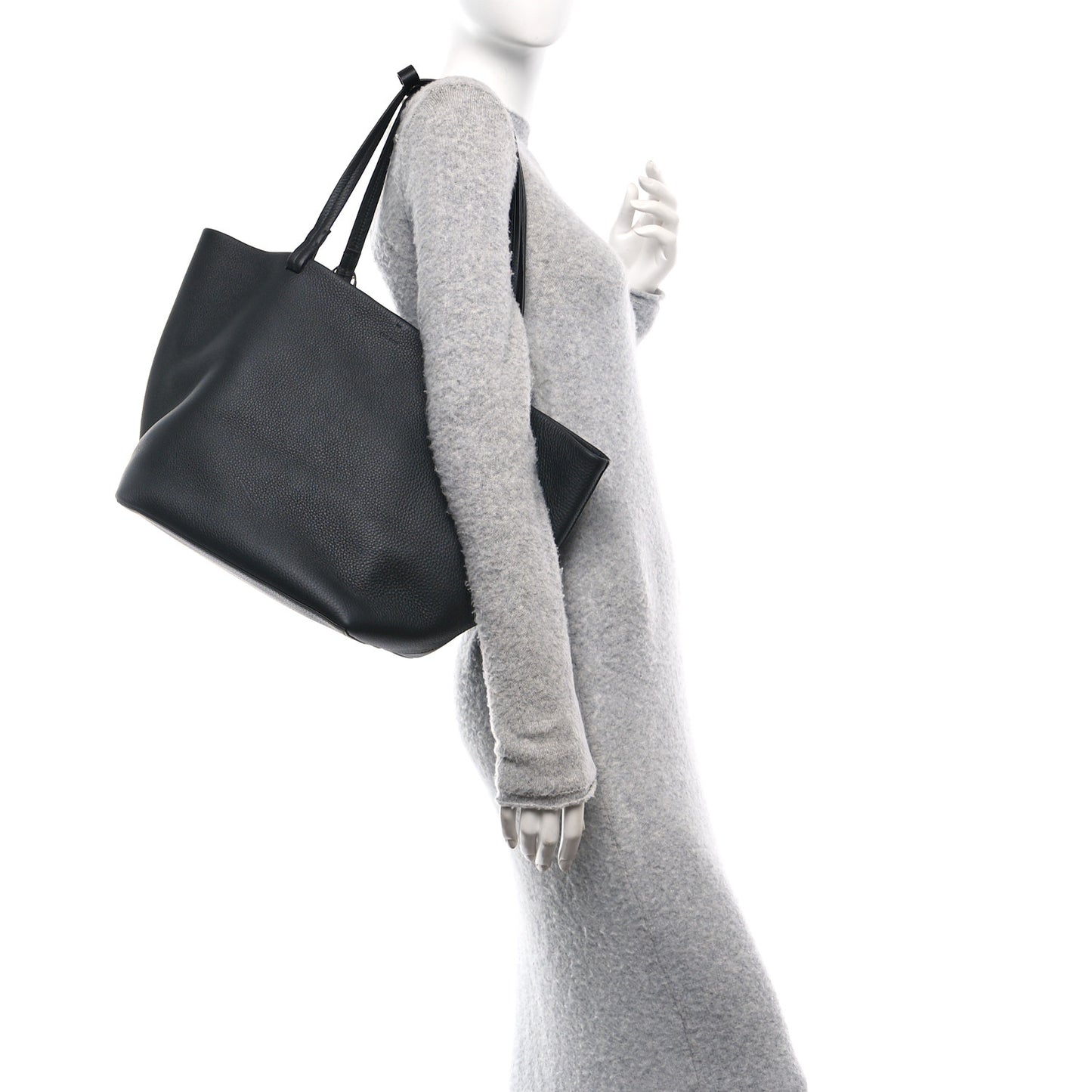 Grained Calfskin Park Tote Three Black