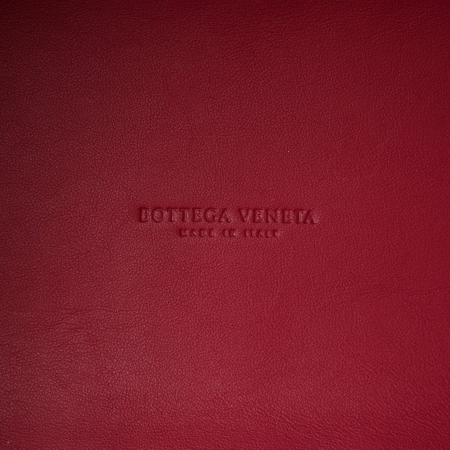 Butter Calfskin Padded Swoop Amaranto