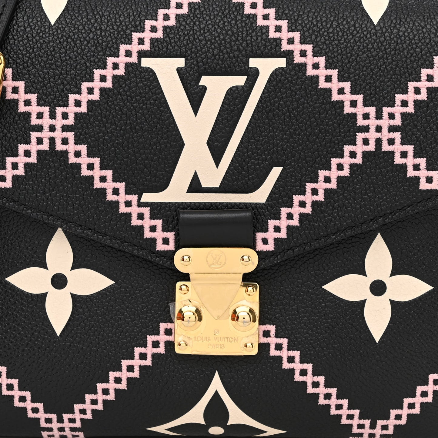 Empreinte Monogram Giant Broderies Pochette Metis Black