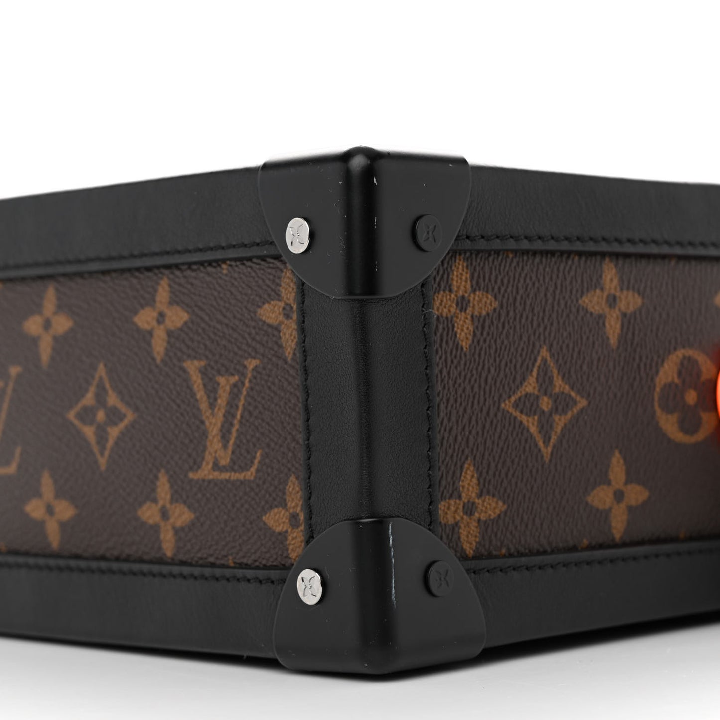 Monogram Solar Ray Soft Trunk