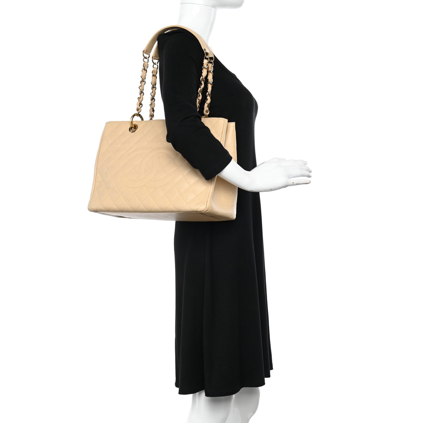 Caviar Quilted Grand Shopping Tote GST Beige Clair