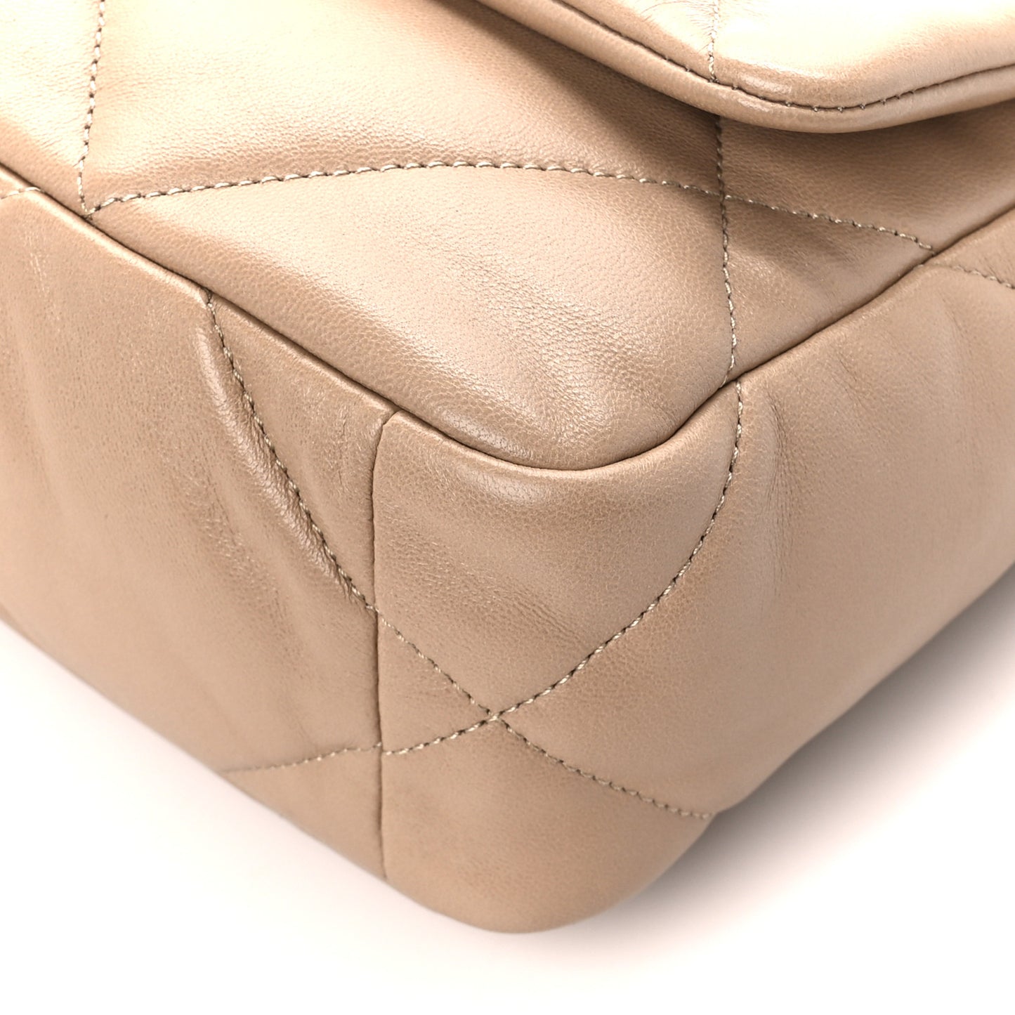 Lambskin Quilted Medium Chanel 19 Flap Dark Beige