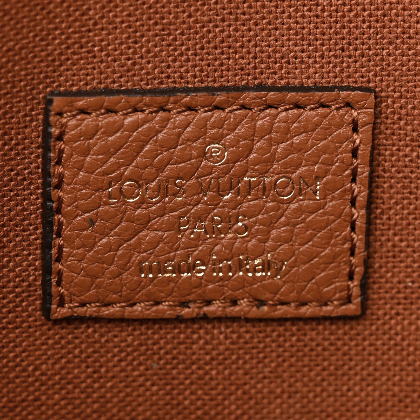 Empreinte Pochette Felicie Chain Wallet Cognac