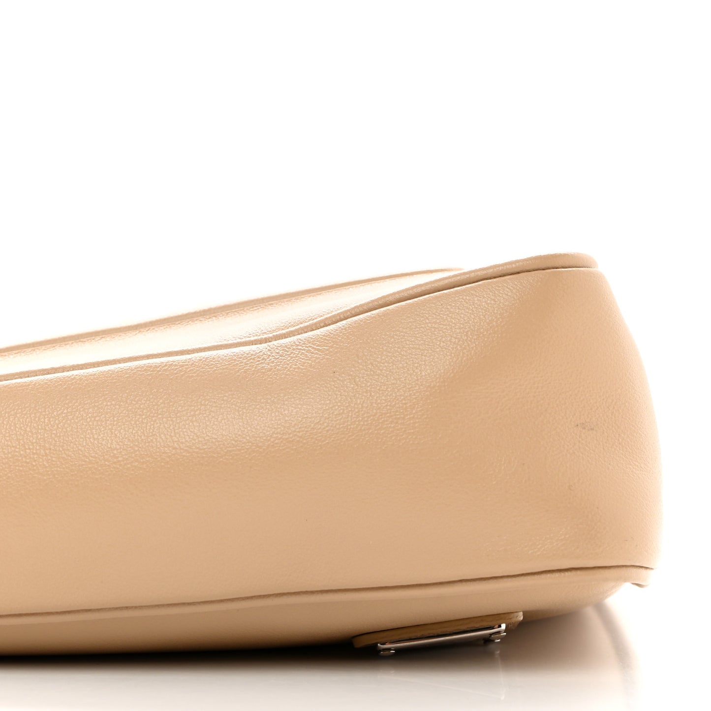 Grace Lux Triangle Pouch Sabbia