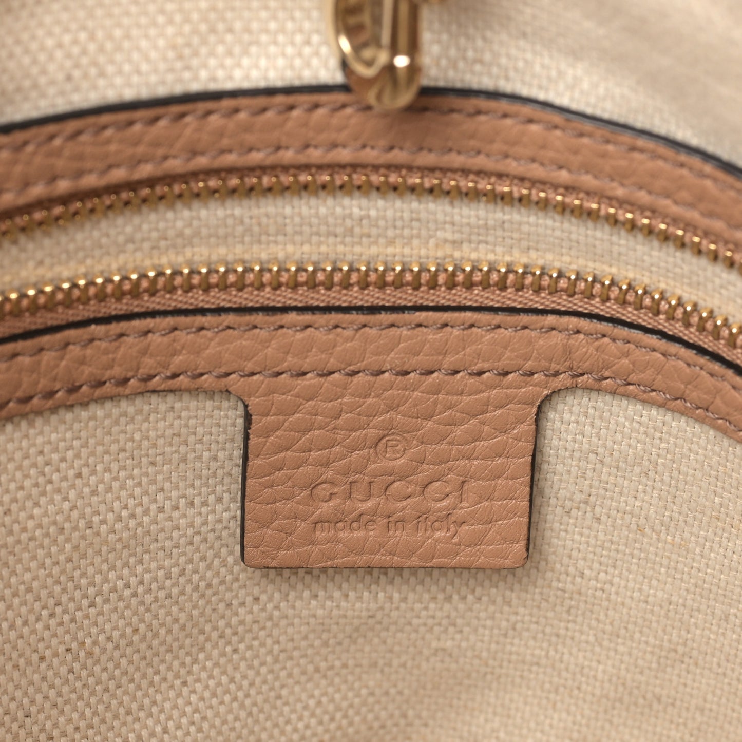 Pebbled Calfskin Medium Soho Chain Shoulder Bag Camelia