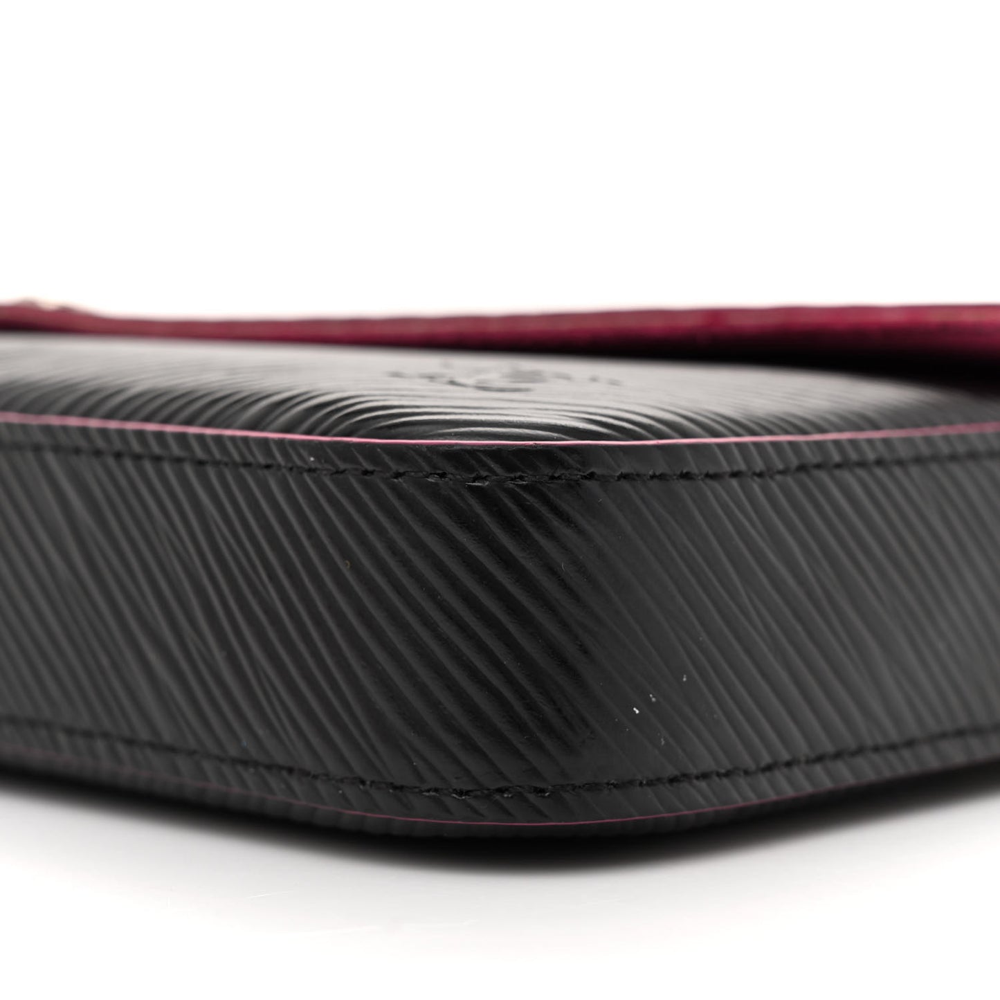 Epi Pochette Felicie Black Hot Pink