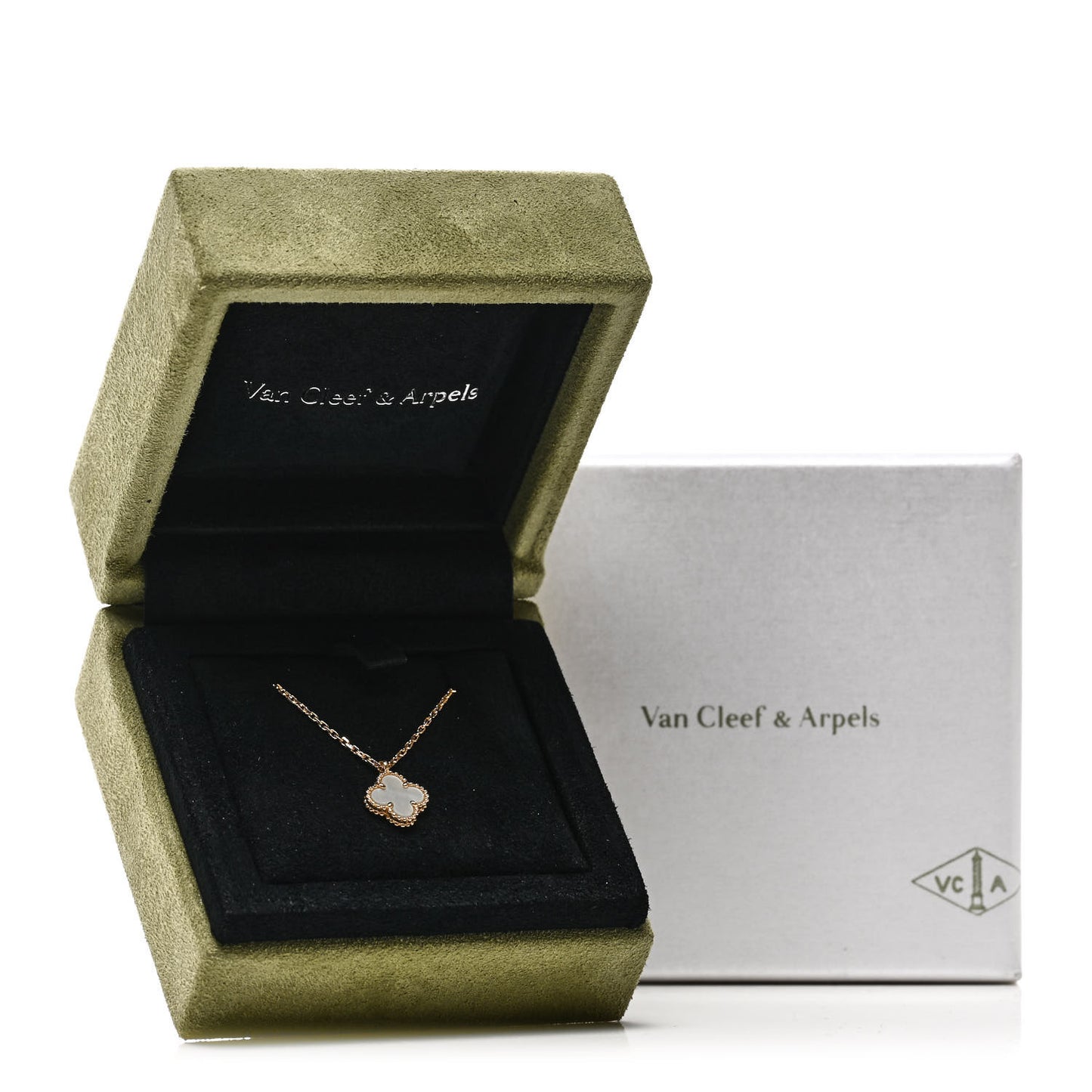 18K Yellow Gold Mother of Pearl Sweet Alhambra Pendant Necklace