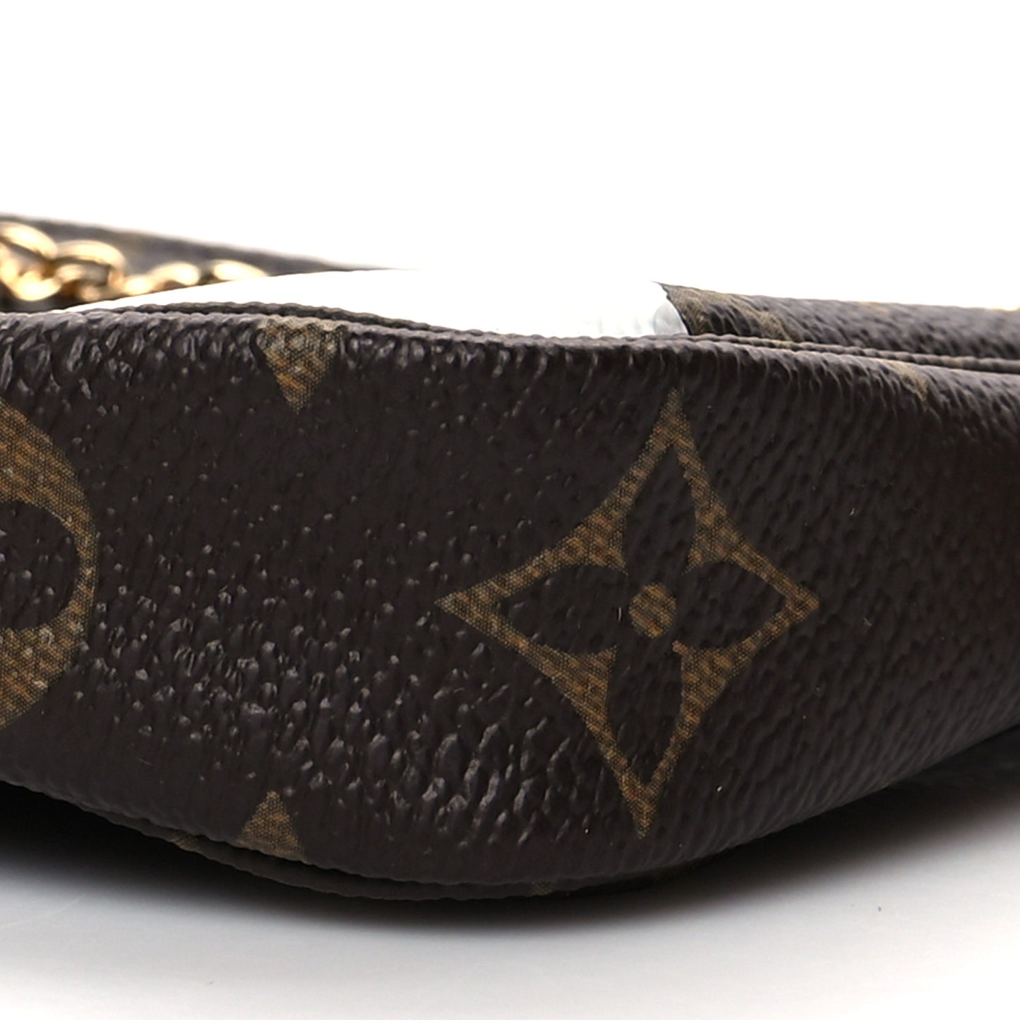 Monogram 2019 Christmas Animation Mini Courchevel Pochette Accessories Fuchsia