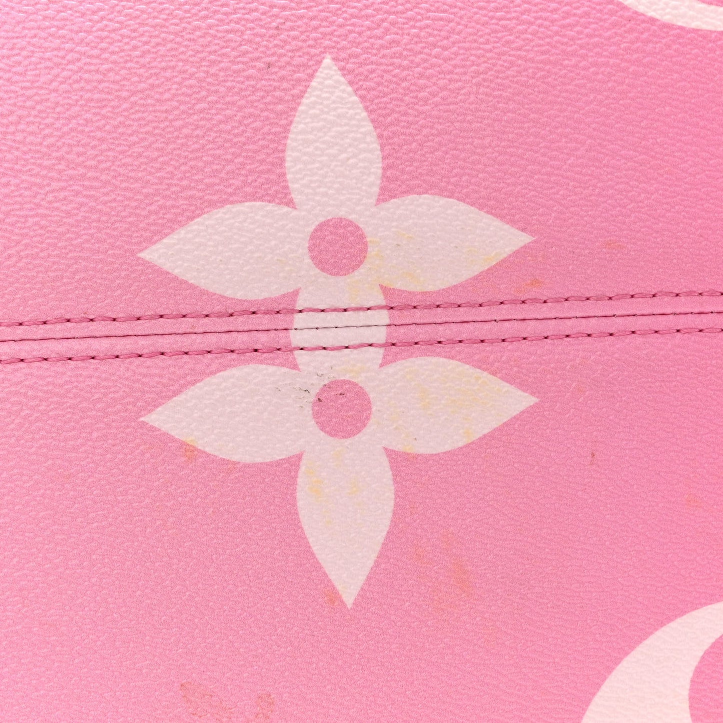 Monogram Escale Onthego GM Rouge