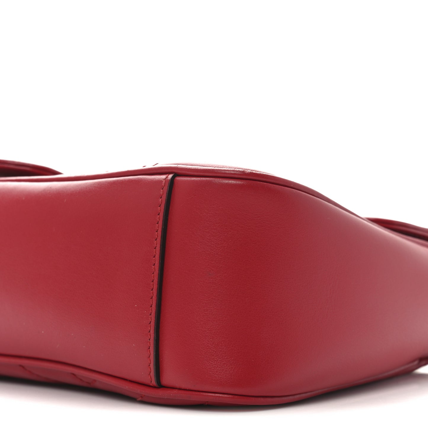 Calfskin Matelasse Small GG Marmont Shoulder Bag Hibiscus Red