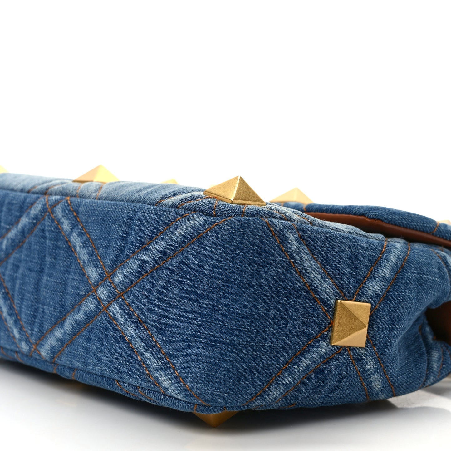 Denim Medium Roman Stud Shoulder Bag Light Denim Selleria