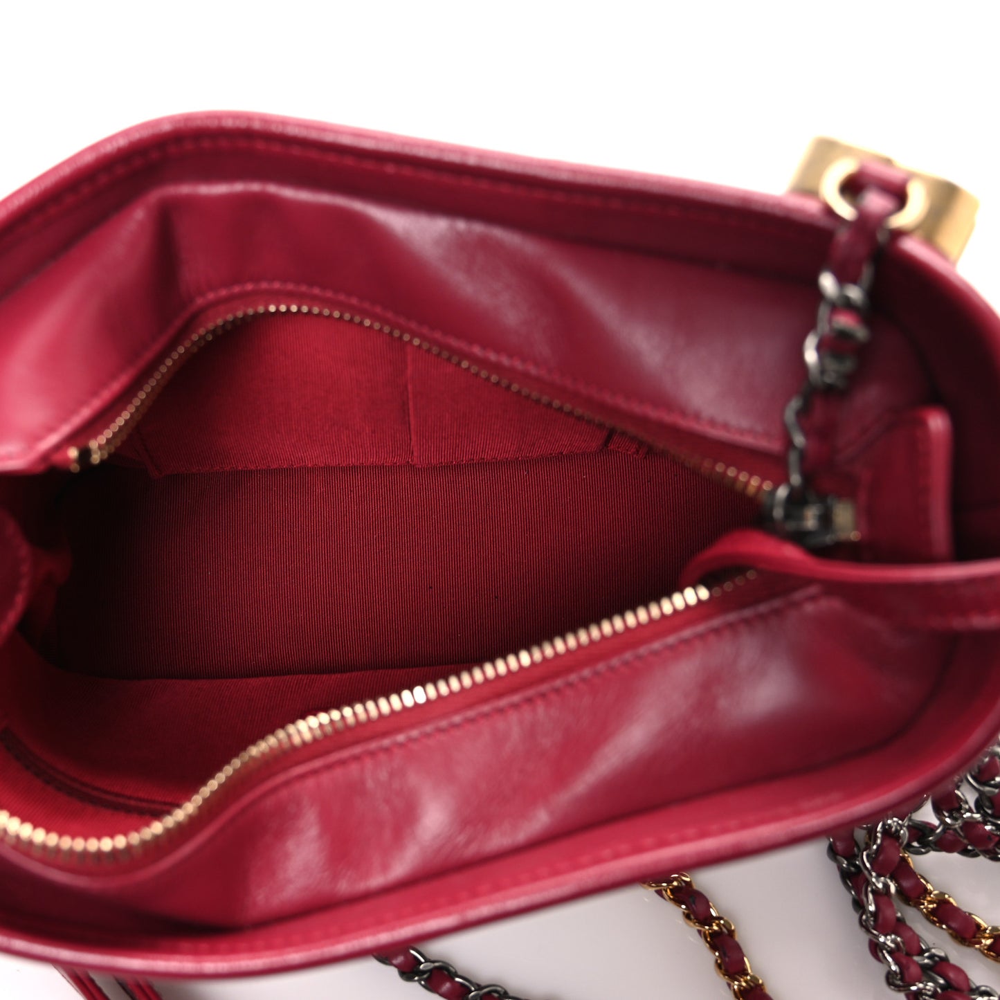 Aged Calfskin Quilted Small Gabrielle Hobo Red