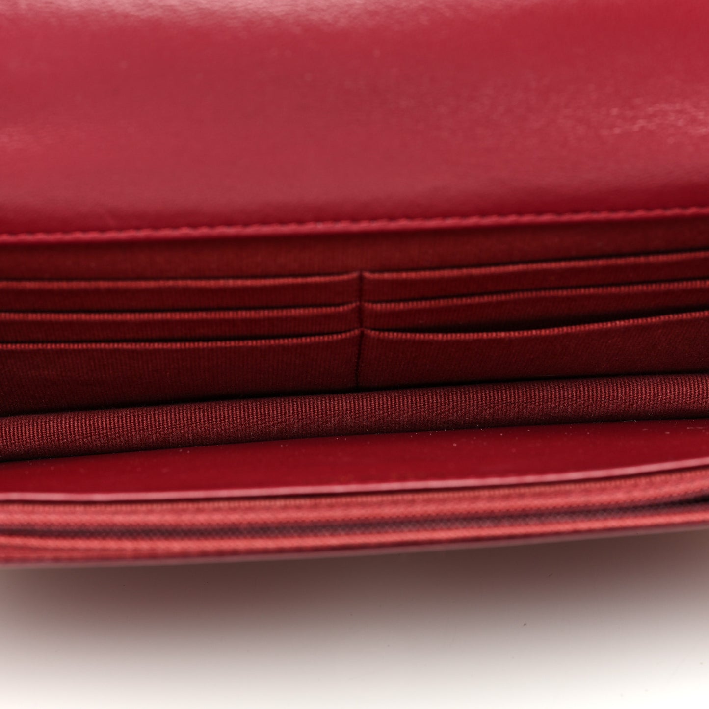 Lambskin Quilted Chanel 19 Wallet On Chain WOC Burgundy