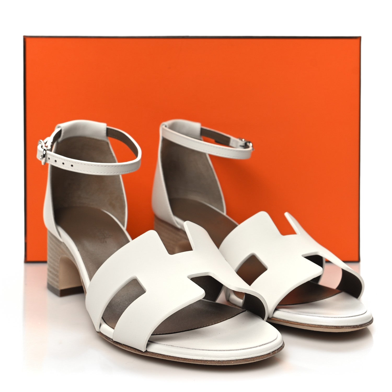 Hermes Calfskin Encens 50 Sandals 38 White 9 of 9