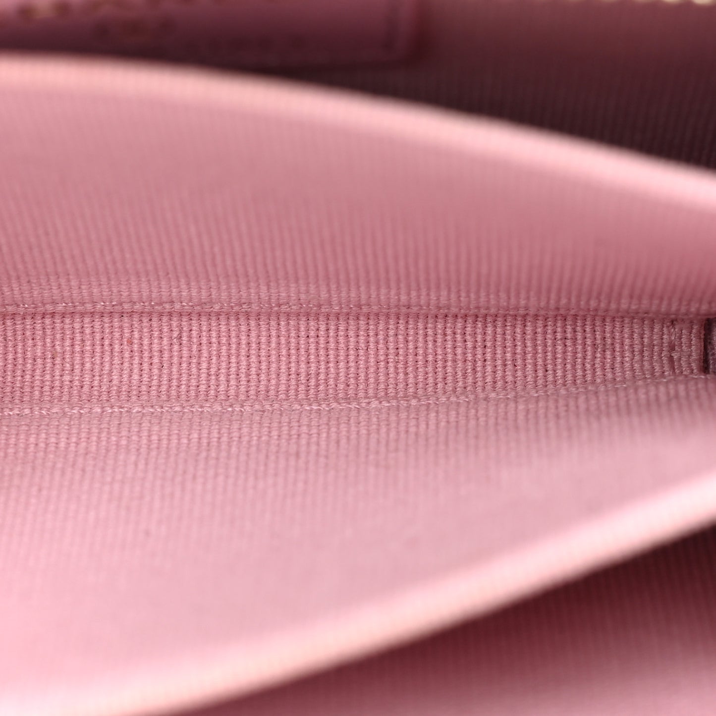 Iridescent Calfskin Quilted Zip Coin Purse Wallet Light Pink