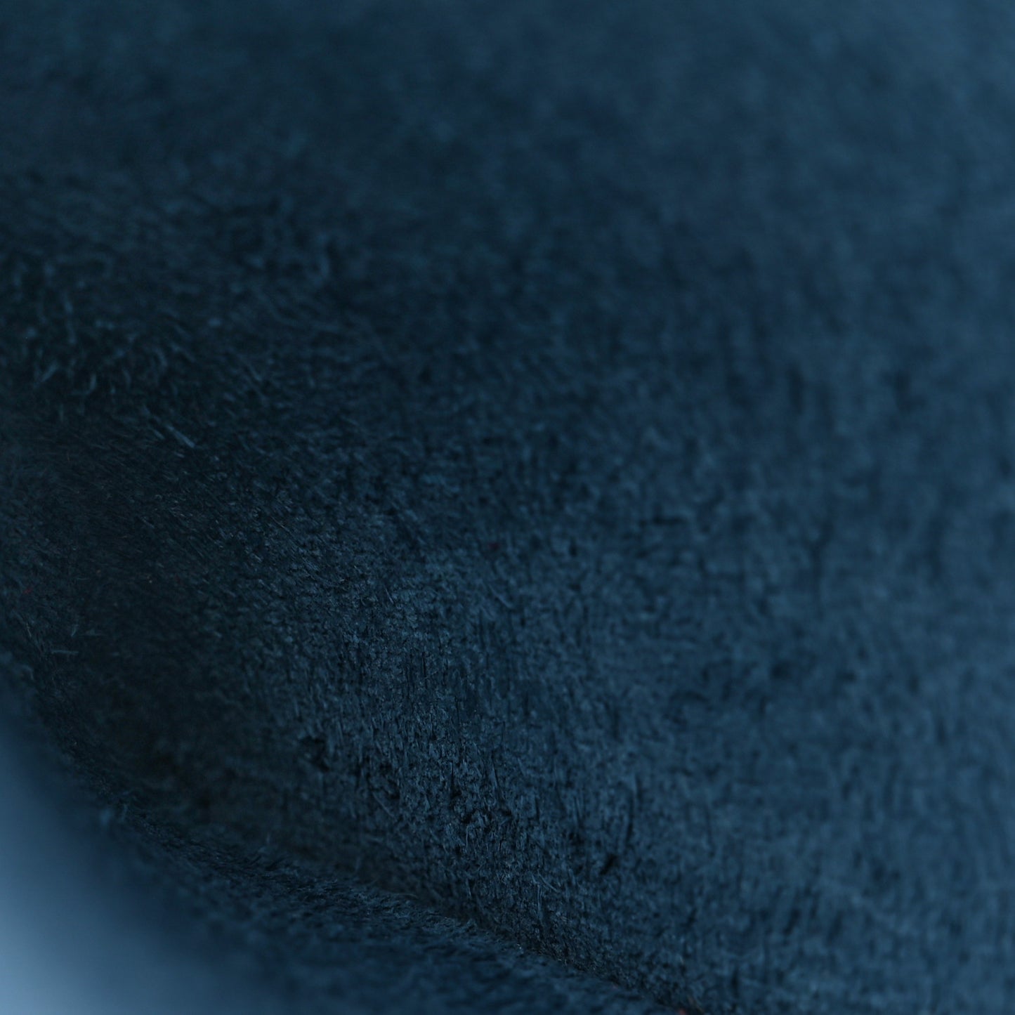 Epsom Tarmac Dot PM Passport Holder Bleu Indigo Capucine