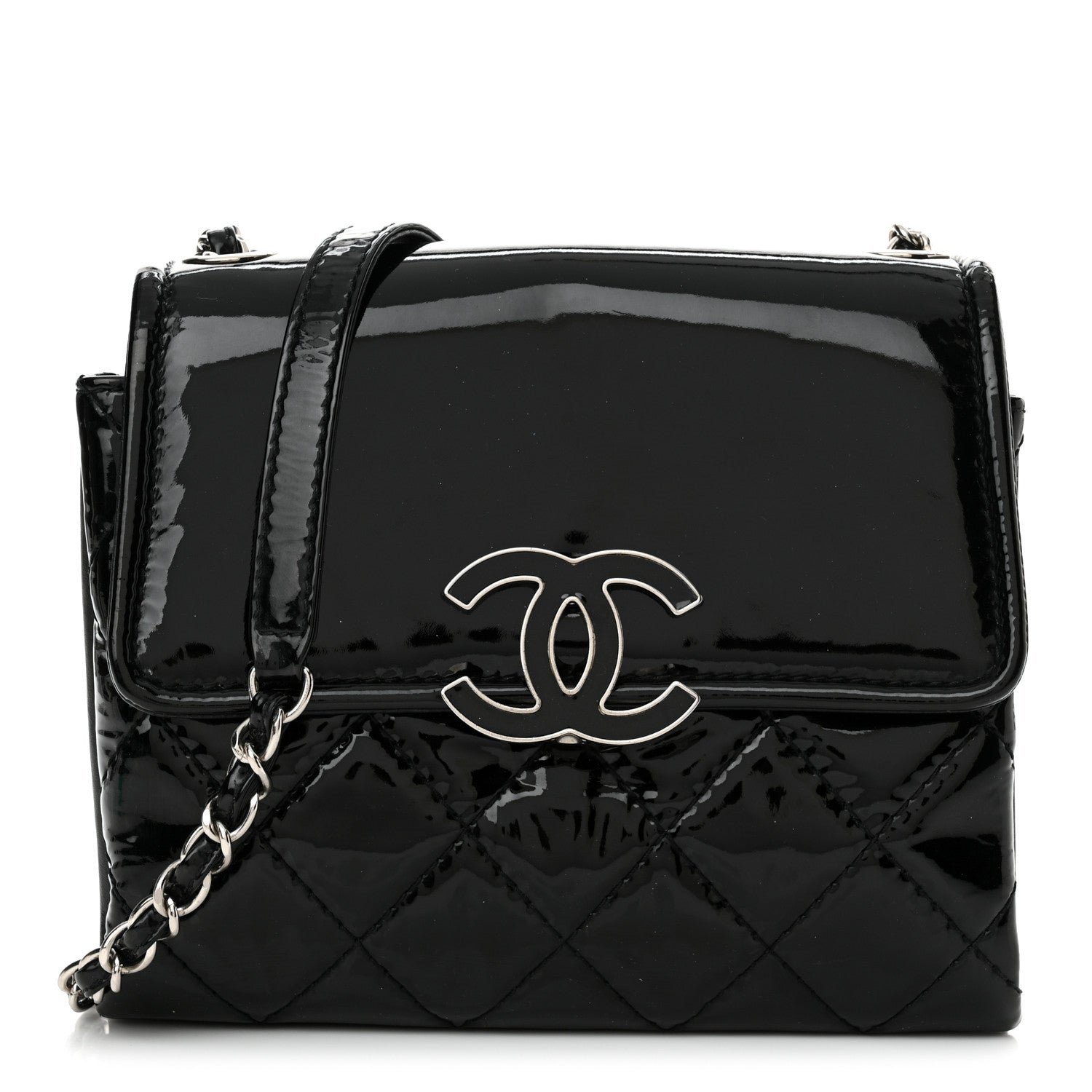 Chanel Patent Quilted Hamptons Flap Bag Black 1579297 – FASHIONPHILE