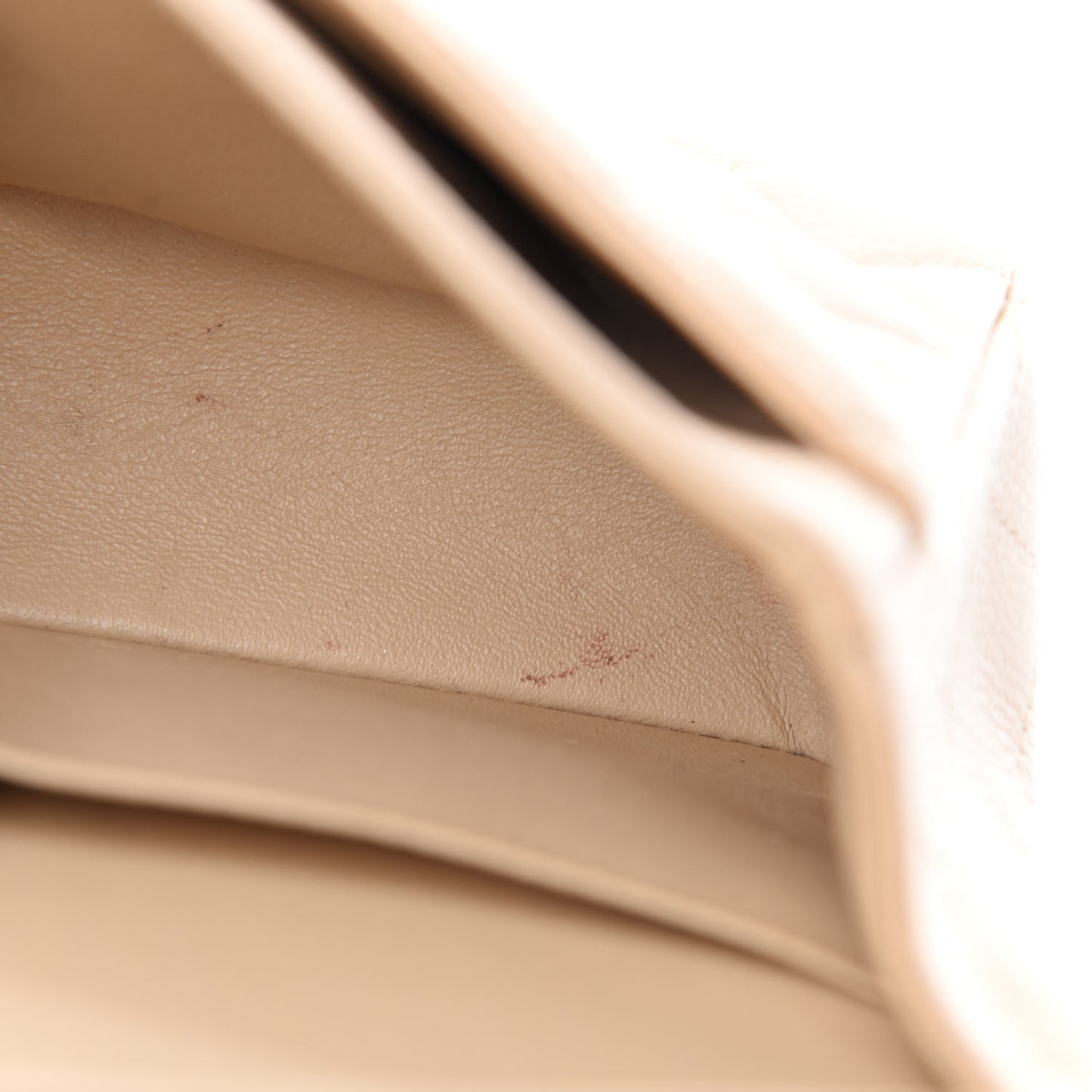 Caviar Quilted Medium Double Flap Beige Clair