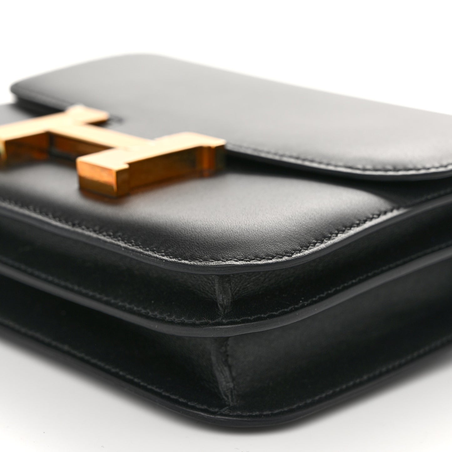 Swift Constance 18 Black