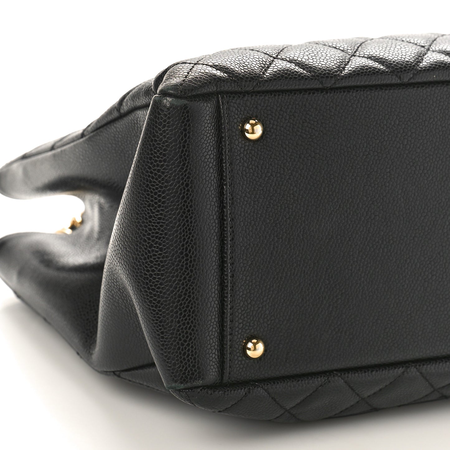 Caviar Quilted XL Grand Shopping Tote GST Black