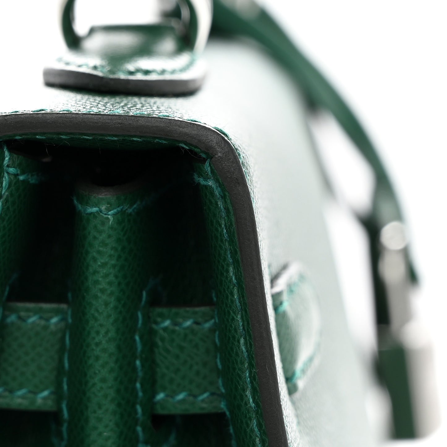 Madame Calfskin Kelly Sellier 25 Vert Moyen