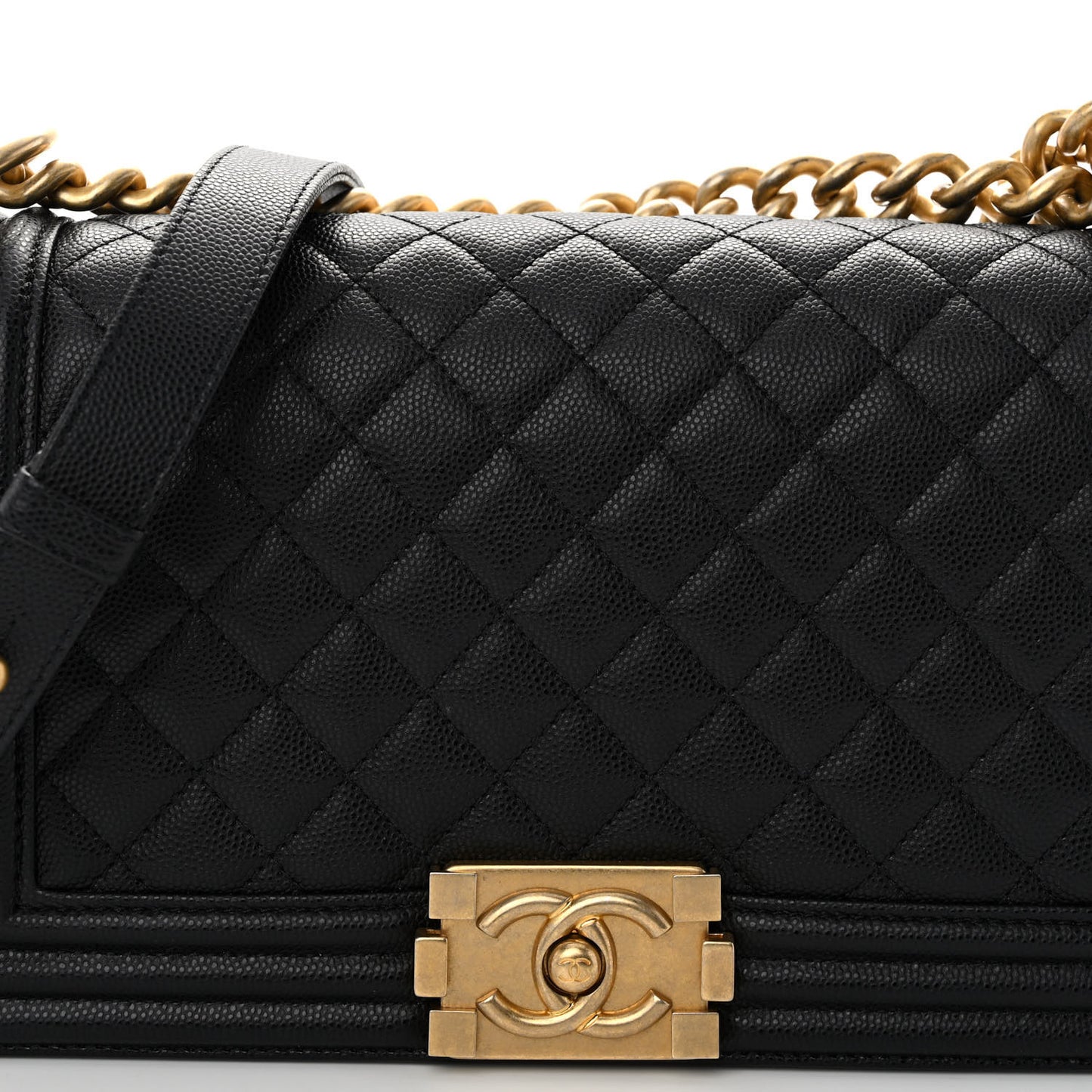 Caviar Quilted Medium Boy Flap Black