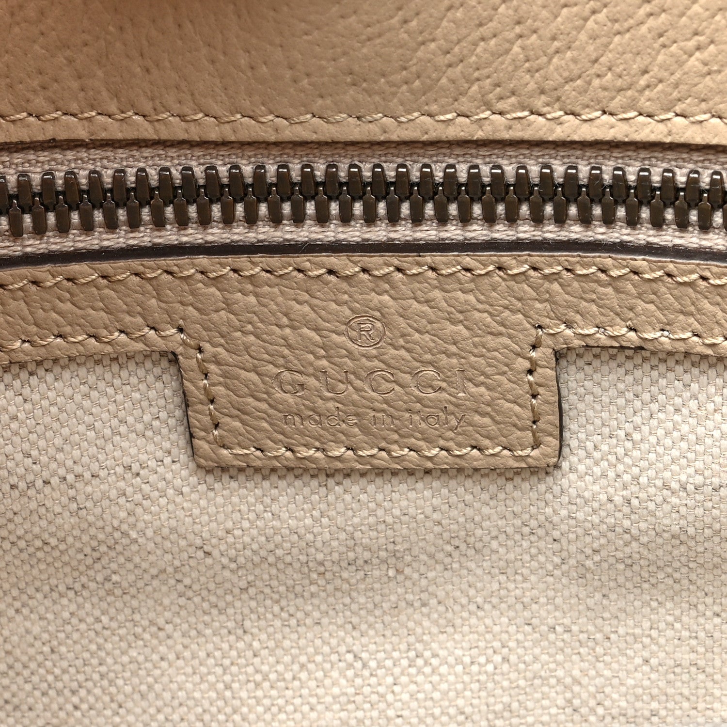 Gucci GG Supreme Monogram Textured Dollar Calfskin Small Retro Interlocking G Tote Bag Beige Mystic White Oatmeal 6 of 9