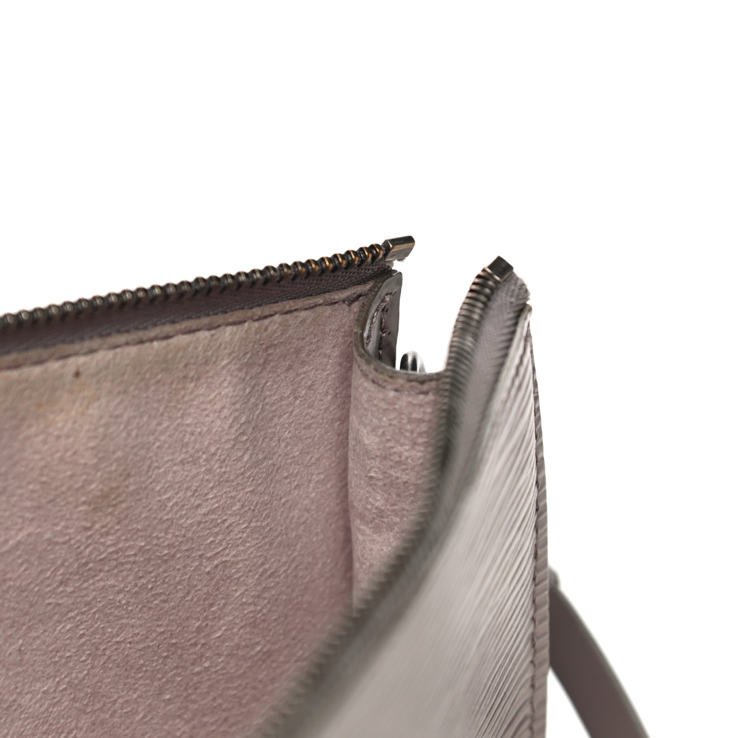 Epi Pochette Accessories 24 Lilac