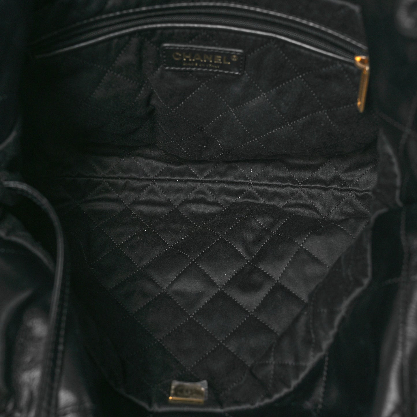 Shiny Calfskin Quilted Small Chanel 22 Black