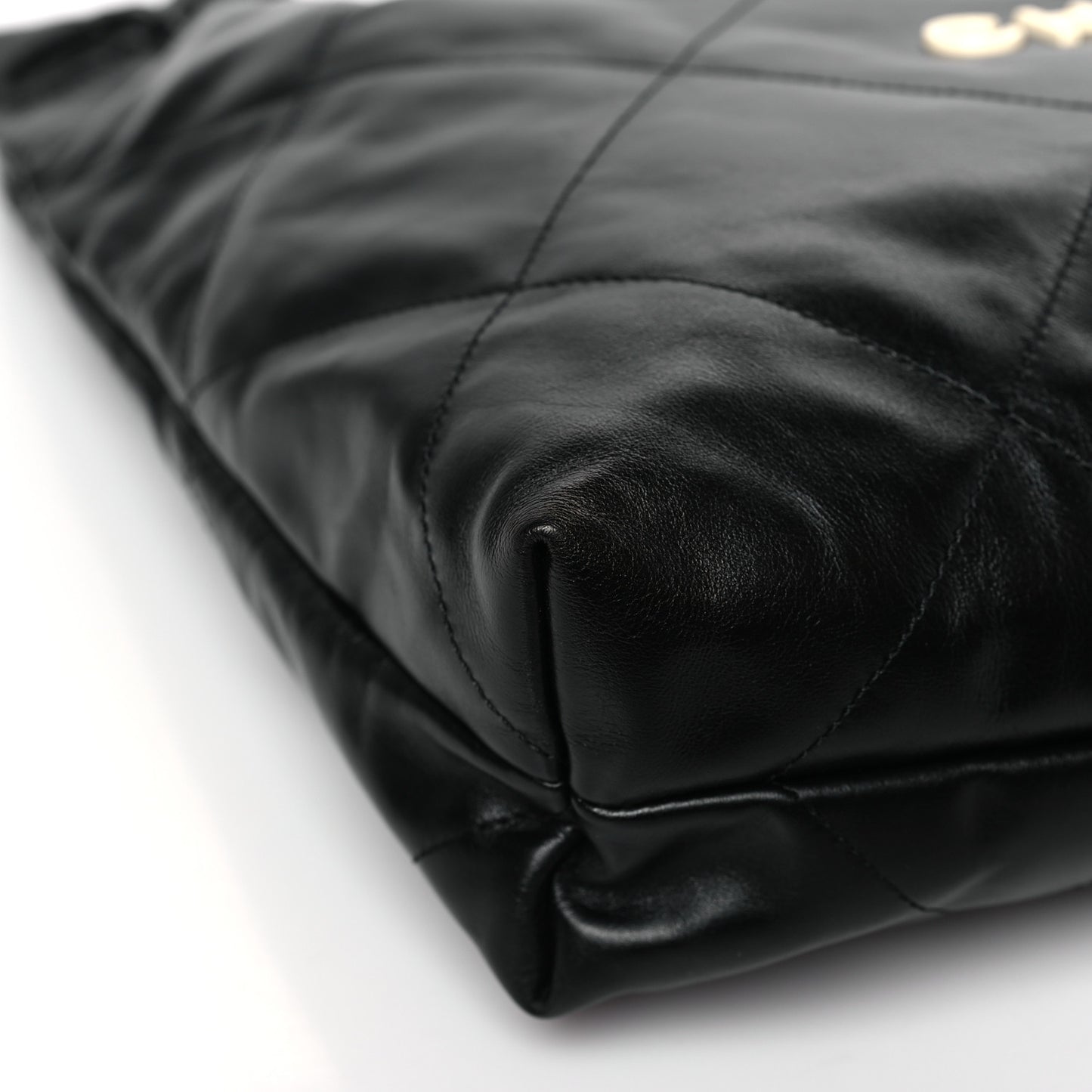 Calfskin Quilted Chanel 22 Black