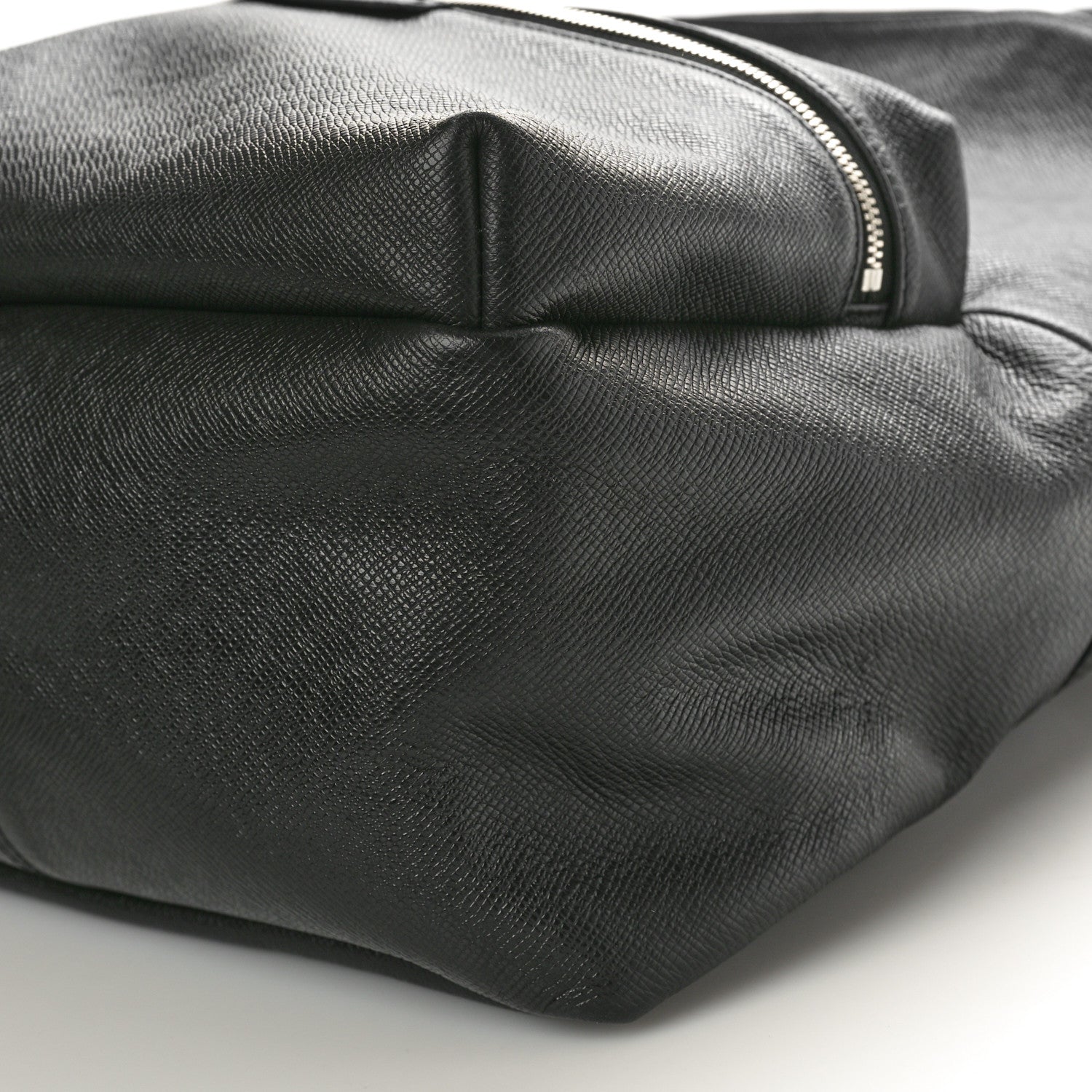 Louis Vuitton Taiga Discovery Backpack Ardoise 9 of 9