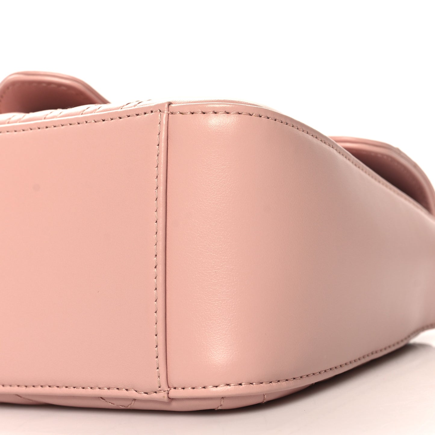 Calfskin Matelasse Monochrome GG Marmont Top Handle Shoulder Bag Perfect Pink